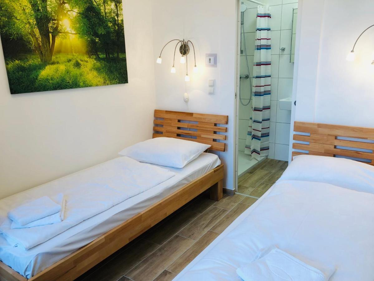 Ajo Central Room - Self-Check-In Vienna Exterior photo
